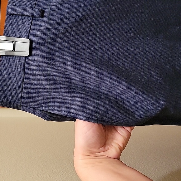 Lauren Ralph Lauren | Men's Navy Blue Dress Pants in size 32x32 - Picture 4 of 8